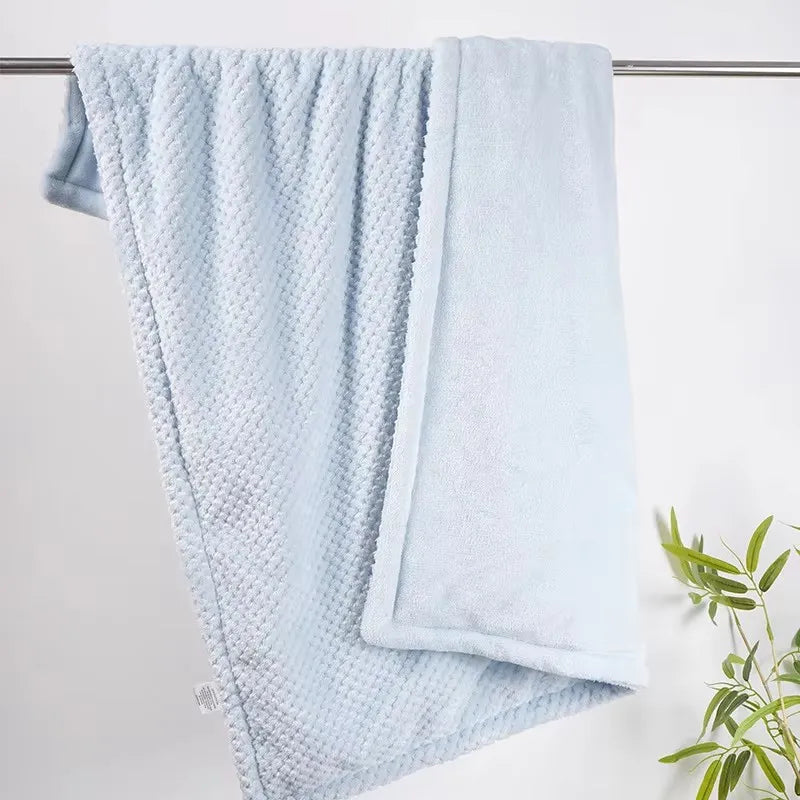 Couverture + doudou Eléphant bébé