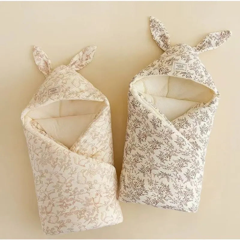 Couverture d'emmaillotage  - Oreille de lapin